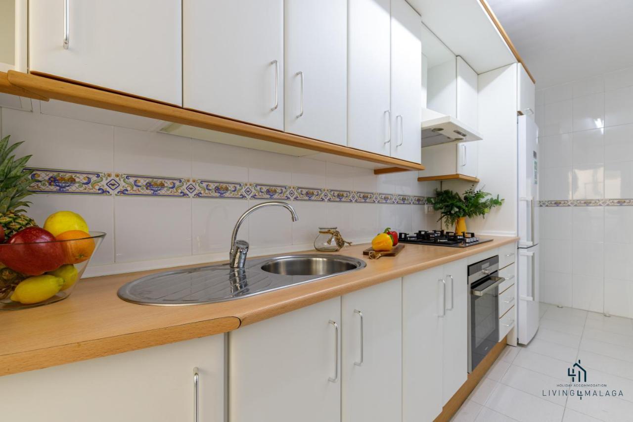 Living4Malaga Mariscal Centre Apartment Екстер'єр фото